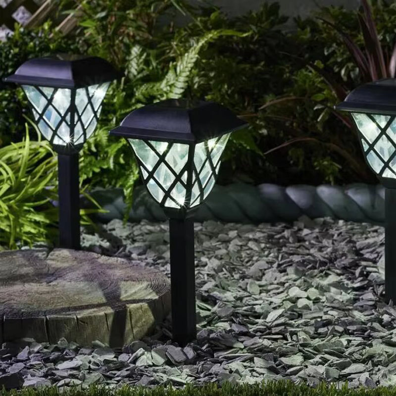 Classic Solar Outdoor Path Lights Garden Driveway Lamp Landscape Decorative Lighting